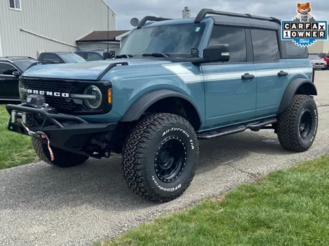Blue 2022 Ford Bronco Wildtrak for sale in Noblesville, IN