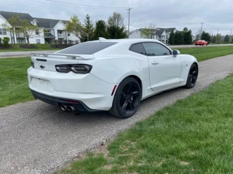 More photos of 2020 Chevrolet Camaro SS at Noblesville Imports, IN