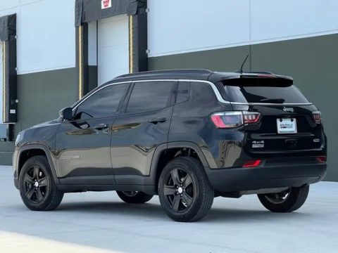 More photos of 2022 Jeep Compass Latitude at Noblesville Imports, IN