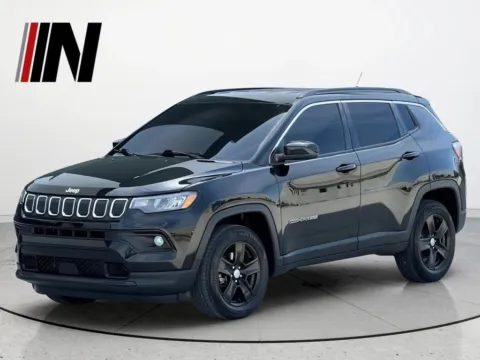 Black 2022 Jeep Compass Latitude for sale in Noblesville, IN