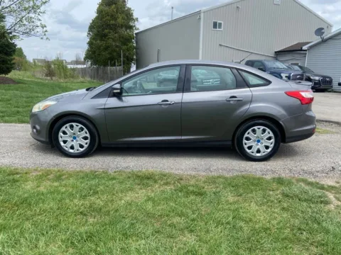 Photos of 2013 Ford Focus SE for sale in Noblesville, IN at Noblesville Imports