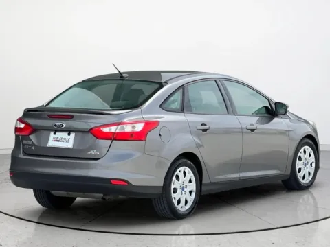 Photos of 2013 Ford Focus SE for sale in Noblesville, IN at Noblesville Imports