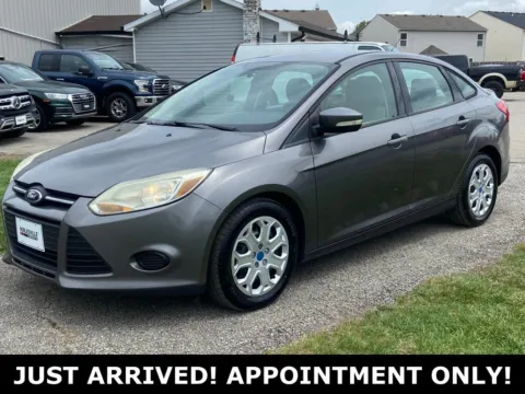 Gray 2013 Ford Focus SE for sale in Noblesville, IN