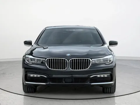 More photos of 2018 BMW 7 Series 740e xDrive iPerformance at Noblesville Imports, IN