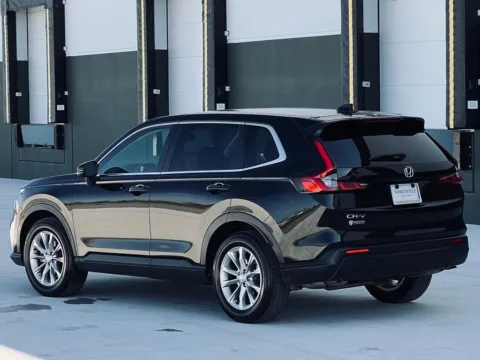 Photos of 2024 Honda CR-V EX for sale in Noblesville, IN at Noblesville Imports