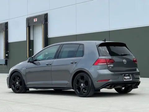 More photos of 2018 Volkswagen Golf R DCC & Navigation 4Motion at Noblesville Imports, IN