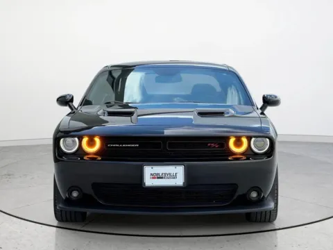More photos of 2016 Dodge Challenger R/T Scat Pack at Noblesville Imports, IN