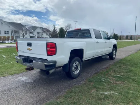 More photos of 2018 Chevrolet Silverado 2500HD LT at Noblesville Imports, IN