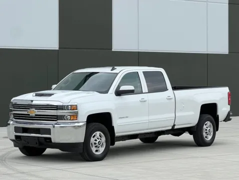 White 2018 Chevrolet Silverado 2500HD LT for sale in Noblesville, IN