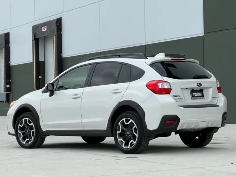 More photos of 2017 Subaru Crosstrek 2.0i Limited at Noblesville Imports, IN