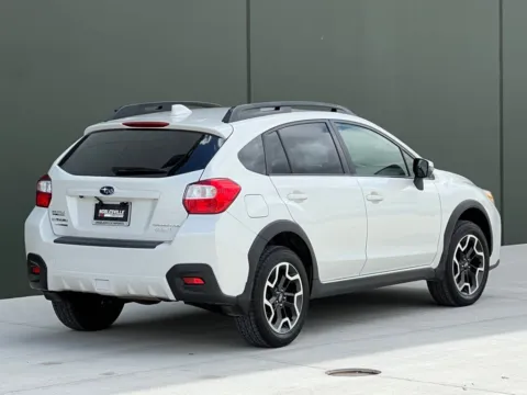 Photos of 2017 Subaru Crosstrek 2.0i Limited for sale in Noblesville, IN at Noblesville Imports