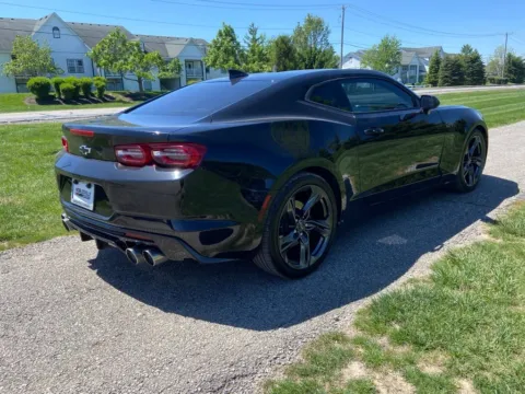 More photos of 2020 Chevrolet Camaro LT1 at Noblesville Imports, IN
