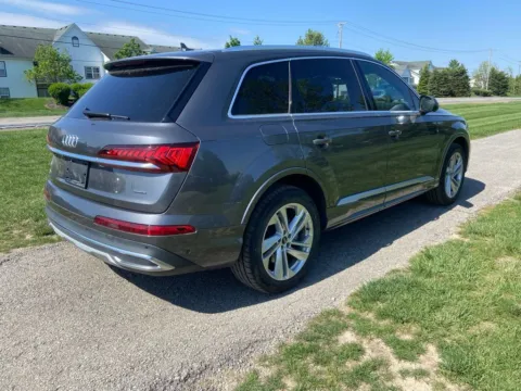 More photos of 2021 Audi Q7 45 Premium Plus at Noblesville Imports, IN