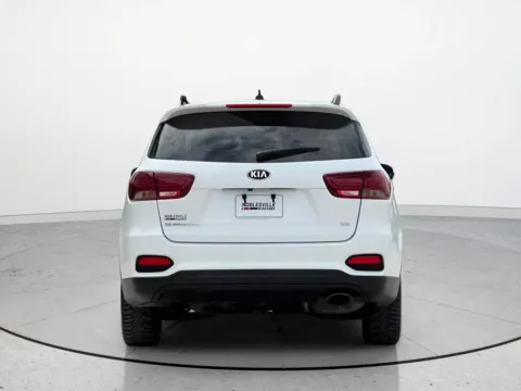 More photos of 2020 Kia Sorento LX at Noblesville Imports, IN