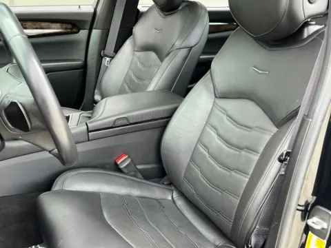 More photos of 2016 Cadillac CT6 3.6L Premium Luxury at Noblesville Imports, IN