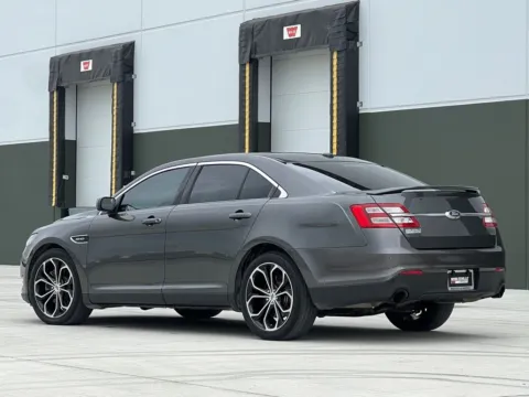 More photos of 2018 Ford Taurus SHO at Noblesville Imports, IN