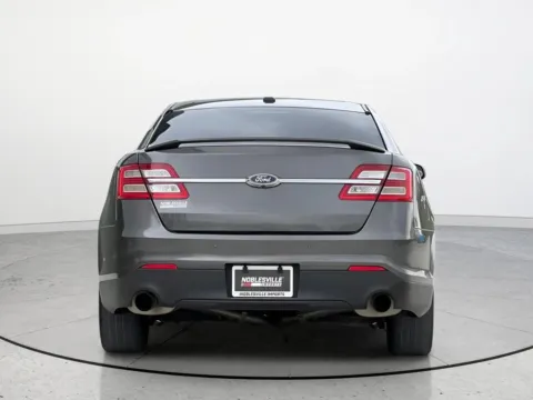 More photos of 2018 Ford Taurus SHO at Noblesville Imports, IN