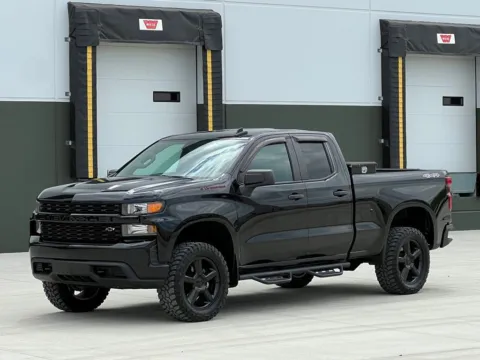 Black 2020 Chevrolet Silverado 1500 Custom for sale in Noblesville, IN