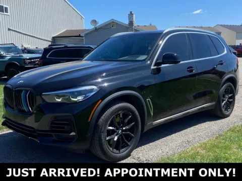 Black 2023 BMW X5 xDrive40i for sale in Noblesville, IN