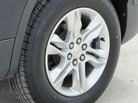 More photos of 2020 Chevrolet Blazer LT at Noblesville Imports, IN