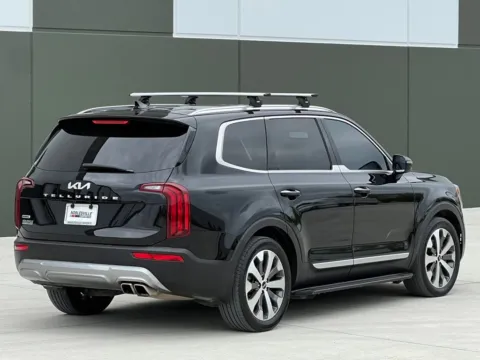 Photos of 2022 Kia Telluride SX for sale in Noblesville, IN at Noblesville Imports