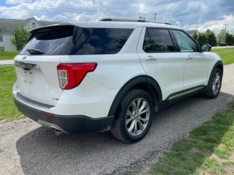 More photos of 2020 Ford Explorer Limited at Noblesville Imports, IN