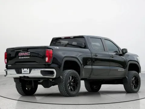 Photos of 2021 GMC Sierra 1500 for sale in Noblesville, IN at Noblesville Imports