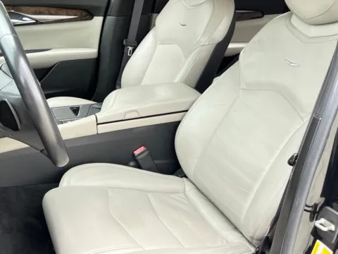 More photos of 2017 Cadillac CT6 3.6L Premium Luxury at Noblesville Imports, IN