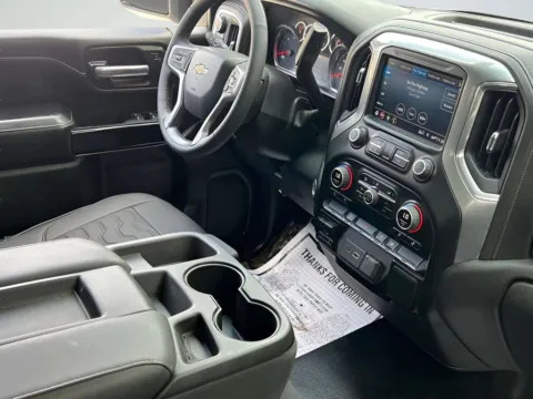 More photos of 2022 Chevrolet Silverado 2500HD LT at Noblesville Imports, IN