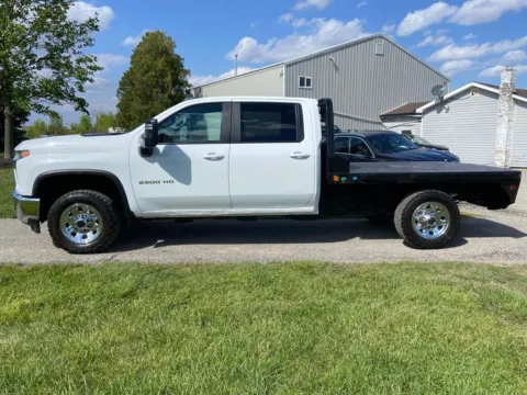 Photos of 2022 Chevrolet Silverado 2500HD LT for sale in Noblesville, IN at Noblesville Imports
