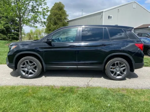 Photos of 2023 Honda Passport EX-L for sale in Noblesville, IN at Noblesville Imports