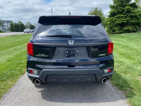 More photos of 2023 Honda Passport EX-L at Noblesville Imports, IN