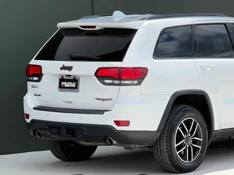 Photos of 2019 Jeep Grand Cherokee Trailhawk for sale in Noblesville, IN at Noblesville Imports