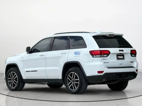 More photos of 2019 Jeep Grand Cherokee Trailhawk at Noblesville Imports, IN