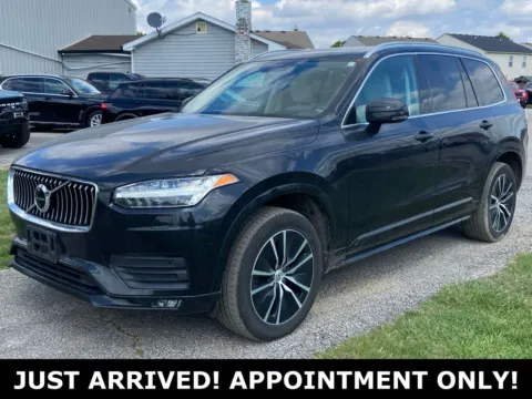 Black 2020 Volvo XC90 T6 Momentum for sale in Noblesville, IN
