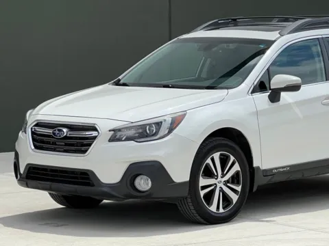 More photos of 2018 Subaru Outback 2.5i at Noblesville Imports, IN