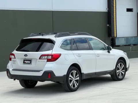 Photos of 2018 Subaru Outback 2.5i for sale in Noblesville, IN at Noblesville Imports