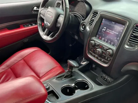 More photos of 2018 Dodge Durango R/T at Noblesville Imports, IN