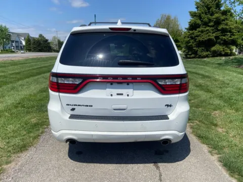 More photos of 2018 Dodge Durango R/T at Noblesville Imports, IN