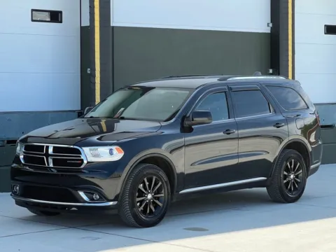 Black 2018 Dodge Durango SXT for sale in Noblesville, IN