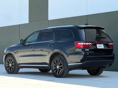 More photos of 2018 Dodge Durango SXT at Noblesville Imports, IN