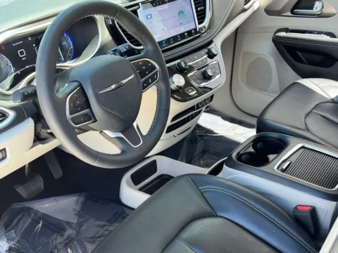 Another view of 2022 Chrysler Pacifica Touring L for sale in Noblesville, IN at Noblesville Imports