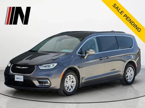 Unknown 2022 Chrysler Pacifica Touring L for sale in Noblesville, IN