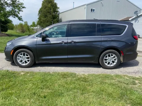 Photos of 2022 Chrysler Pacifica Touring L for sale in Noblesville, IN at Noblesville Imports