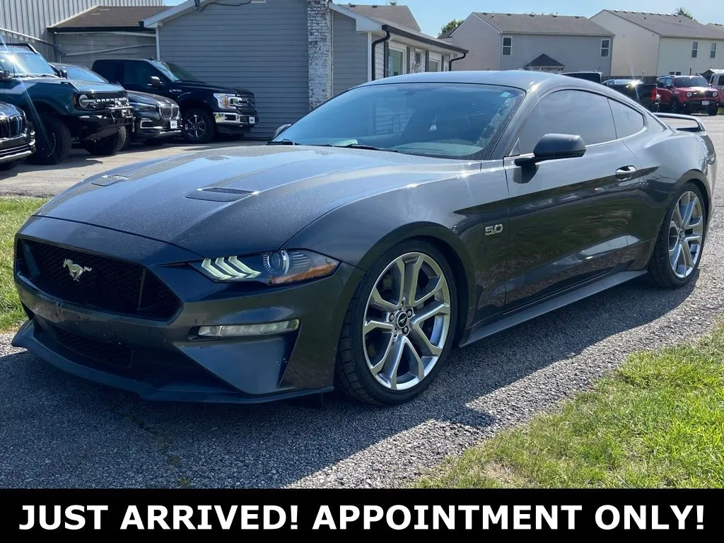 2020 Ford Mustang GT Coupe Premium's photo
