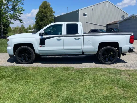 Photos of 2017 Chevrolet Silverado 1500 LT for sale in Noblesville, IN at Noblesville Imports