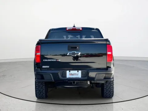 More photos of 2020 Chevrolet Colorado Z71 at Noblesville Imports, IN