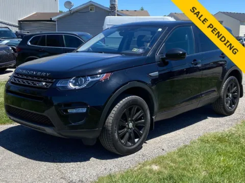 Black 2019 Land Rover Discovery Sport SE for sale in Noblesville, IN