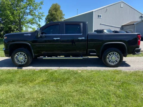 Photos of 2020 Chevrolet Silverado 3500HD High Country for sale in Noblesville, IN at Noblesville Imports