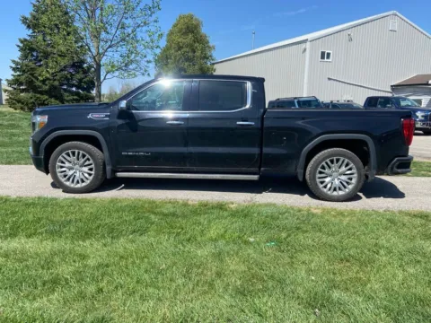 Photos of 2019 GMC Sierra 1500 Denali for sale in Noblesville, IN at Noblesville Imports